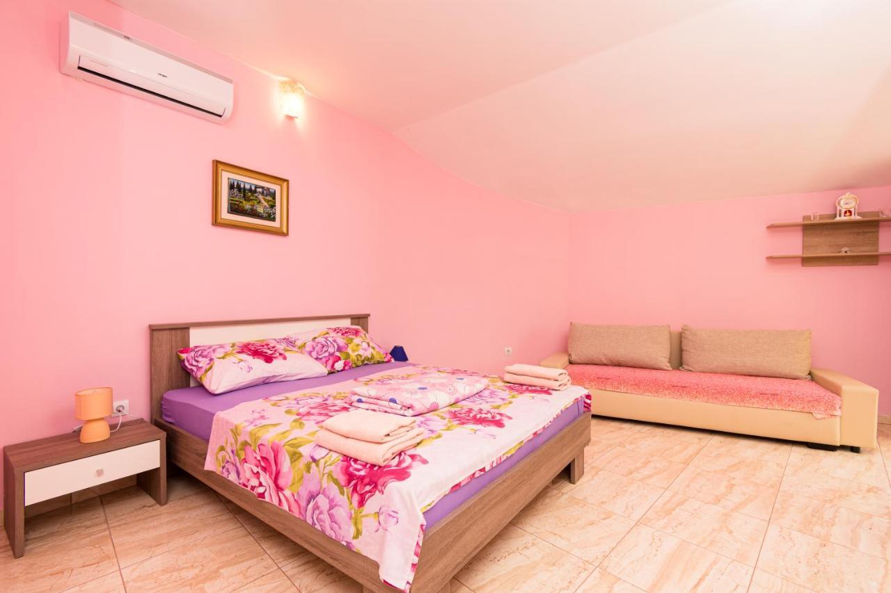 Lovely House Rovinj Exterior foto